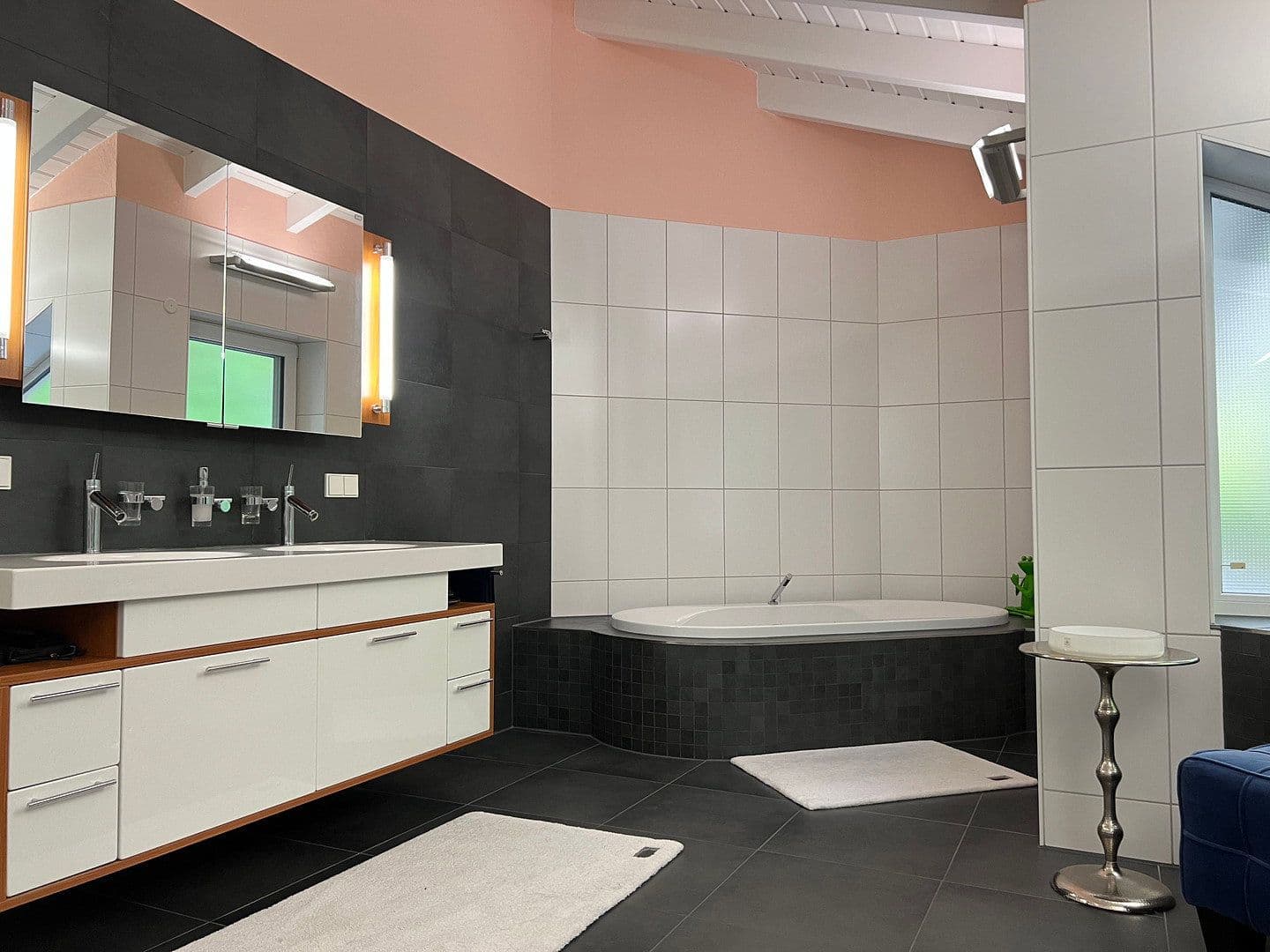 Predaj domu 350 m², pozemek 1.664 m², Rodalben, Porýnie-Falcko Predaj domu 350 m², pozemek 1.664 m², Rodalben, Porýnie-Falcko