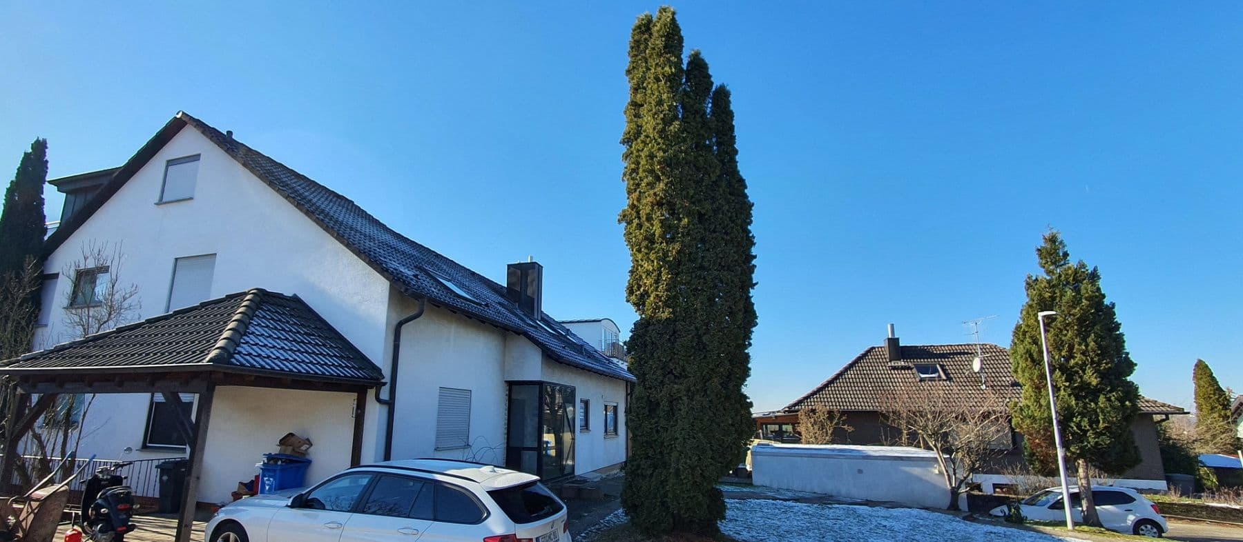 Prenájom bytu 5-izbový 145 m², Böbingen an der Rems, Bádensko-Wurttembersko Prenájom bytu 5-izbový 145 m², Böbingen an der Rems, Bádensko-Wurttembersko