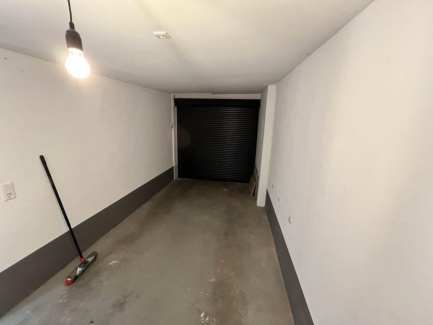 Prenájom bytu 2-izbový 152 m², Worderberg 5, Wuppertal, Severné Porýnie - Westfálsko Prenájom bytu 2-izbový 152 m², Worderberg 5, Wuppertal, Severné Porýnie - Westfálsko