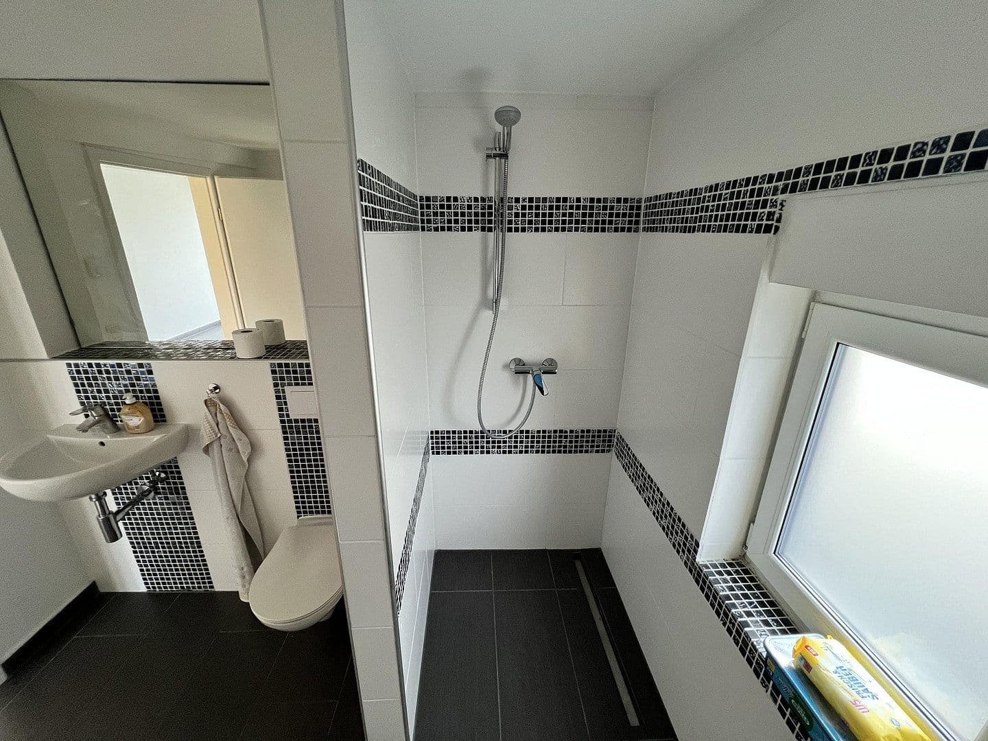 Prenájom bytu 2-izbový 152 m², Worderberg 5, Wuppertal, Severné Porýnie - Westfálsko Prenájom bytu 2-izbový 152 m², Worderberg 5, Wuppertal, Severné Porýnie - Westfálsko