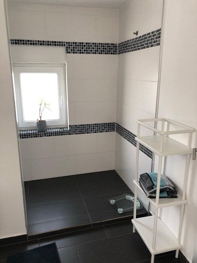 Prenájom bytu 2-izbový 152 m², Worderberg 5, Wuppertal, Severné Porýnie - Westfálsko Prenájom bytu 2-izbový 152 m², Worderberg 5, Wuppertal, Severné Porýnie - Westfálsko