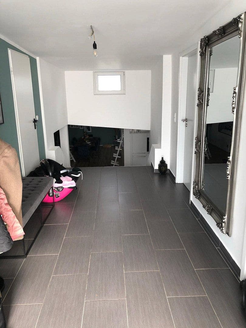 Prenájom bytu 2-izbový 152 m², Worderberg 5, Wuppertal, Severné Porýnie - Westfálsko Prenájom bytu 2-izbový 152 m², Worderberg 5, Wuppertal, Severné Porýnie - Westfálsko