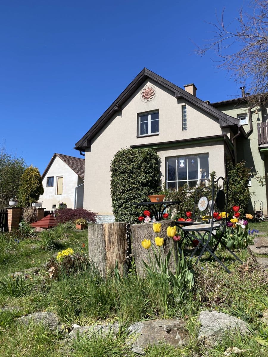 Predaj domu 433 m², pozemek 1.000 m², Mnichovo Hradiště, Středočeský kraj Predaj domu 433 m², pozemek 1.000 m², Mnichovo Hradiště, Středočeský kraj