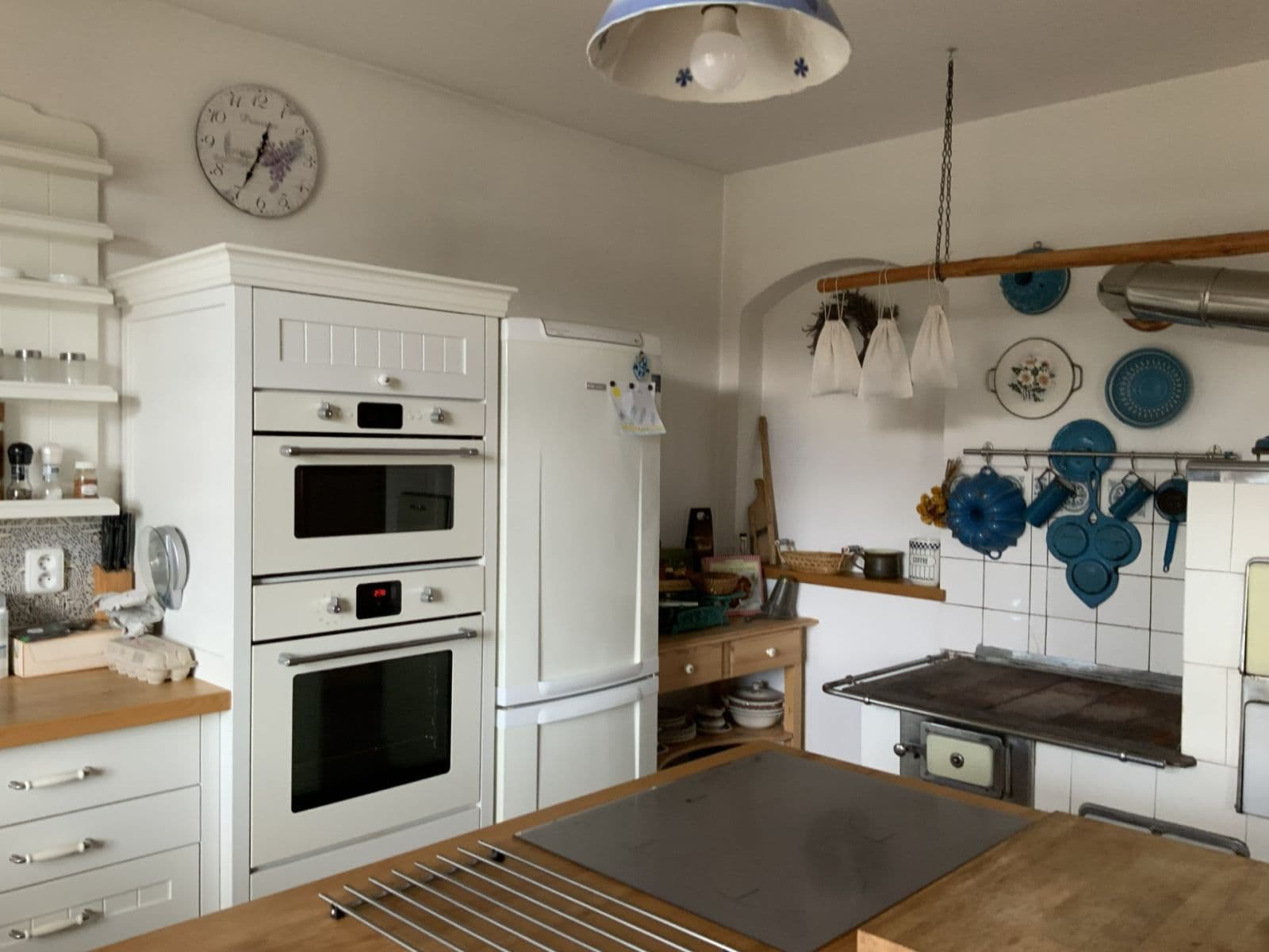 Predaj domu 433 m², pozemek 1.000 m², Mnichovo Hradiště, Středočeský kraj Predaj domu 433 m², pozemek 1.000 m², Mnichovo Hradiště, Středočeský kraj