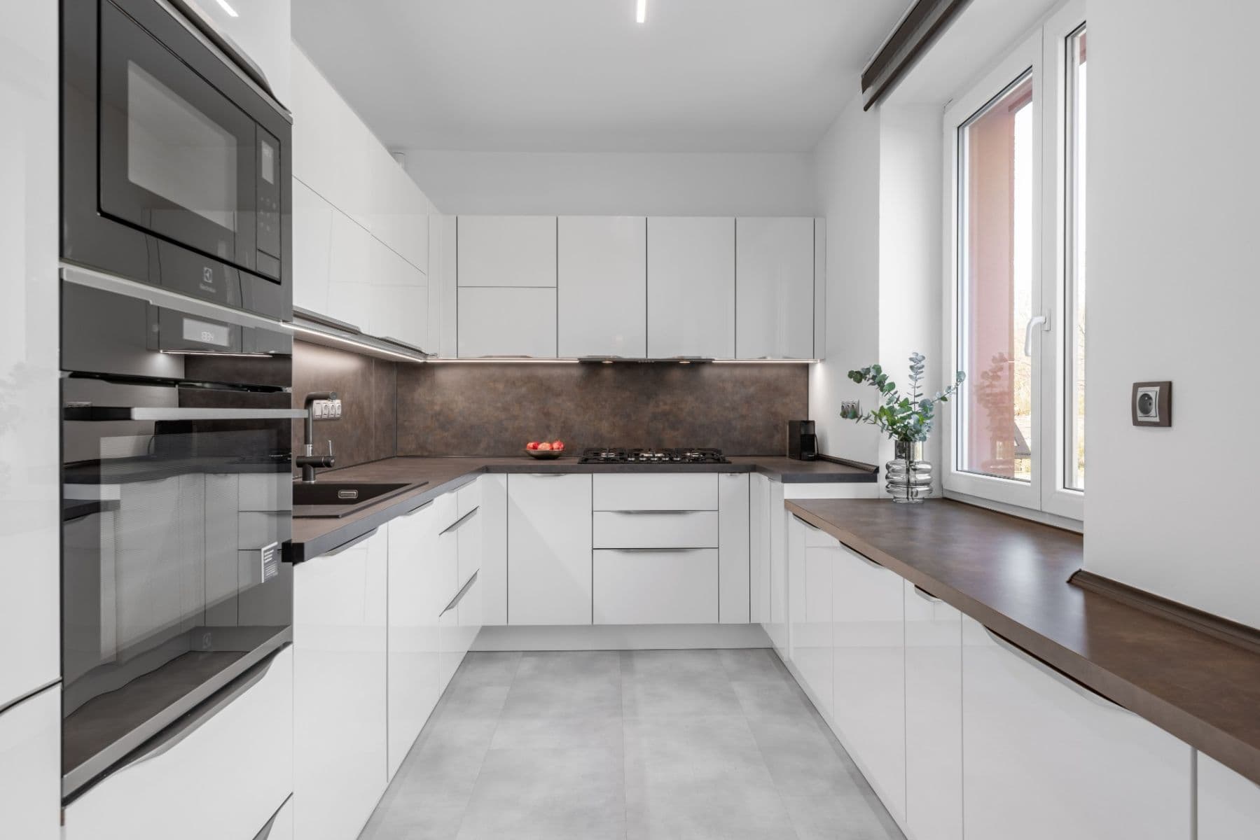 Predaj bytu 2-izbový 52 m², Jabloňová, Praha, Praha Predaj bytu 2-izbový 52 m², Jabloňová, Praha, Praha