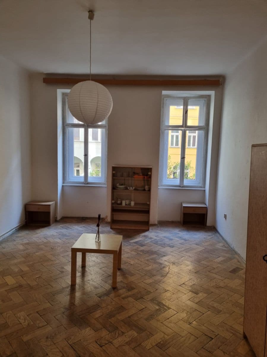 Prenájom bytu 1-izbový 38 m², Cihlářská, Brno, Jihomoravský kraj Prenájom bytu 1-izbový 38 m², Cihlářská, Brno, Jihomoravský kraj