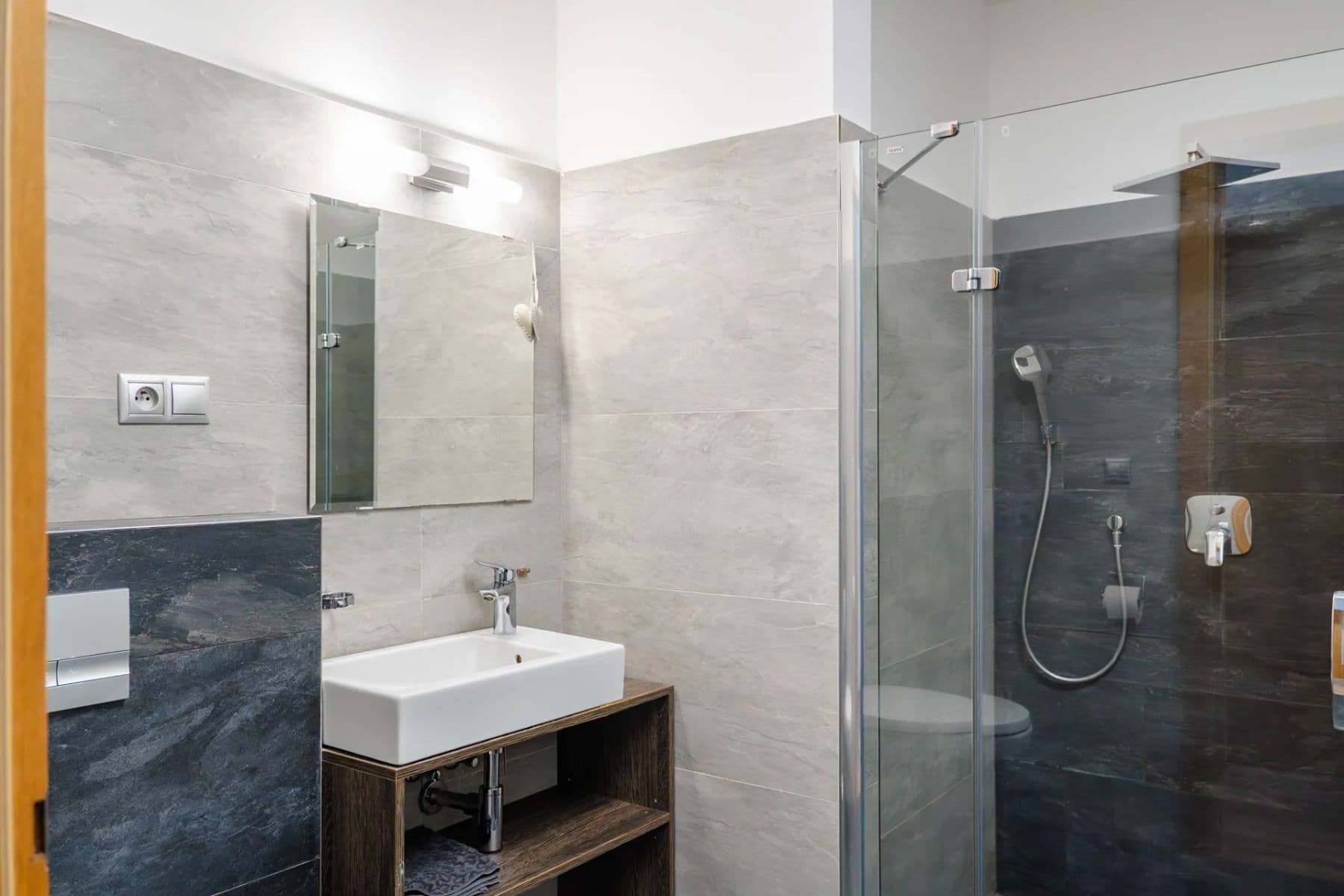 Predaj domu 264 m², pozemek 1.791 m², Domky, Zaječí, Jihomoravský kraj Predaj domu 264 m², pozemek 1.791 m², Domky, Zaječí, Jihomoravský kraj