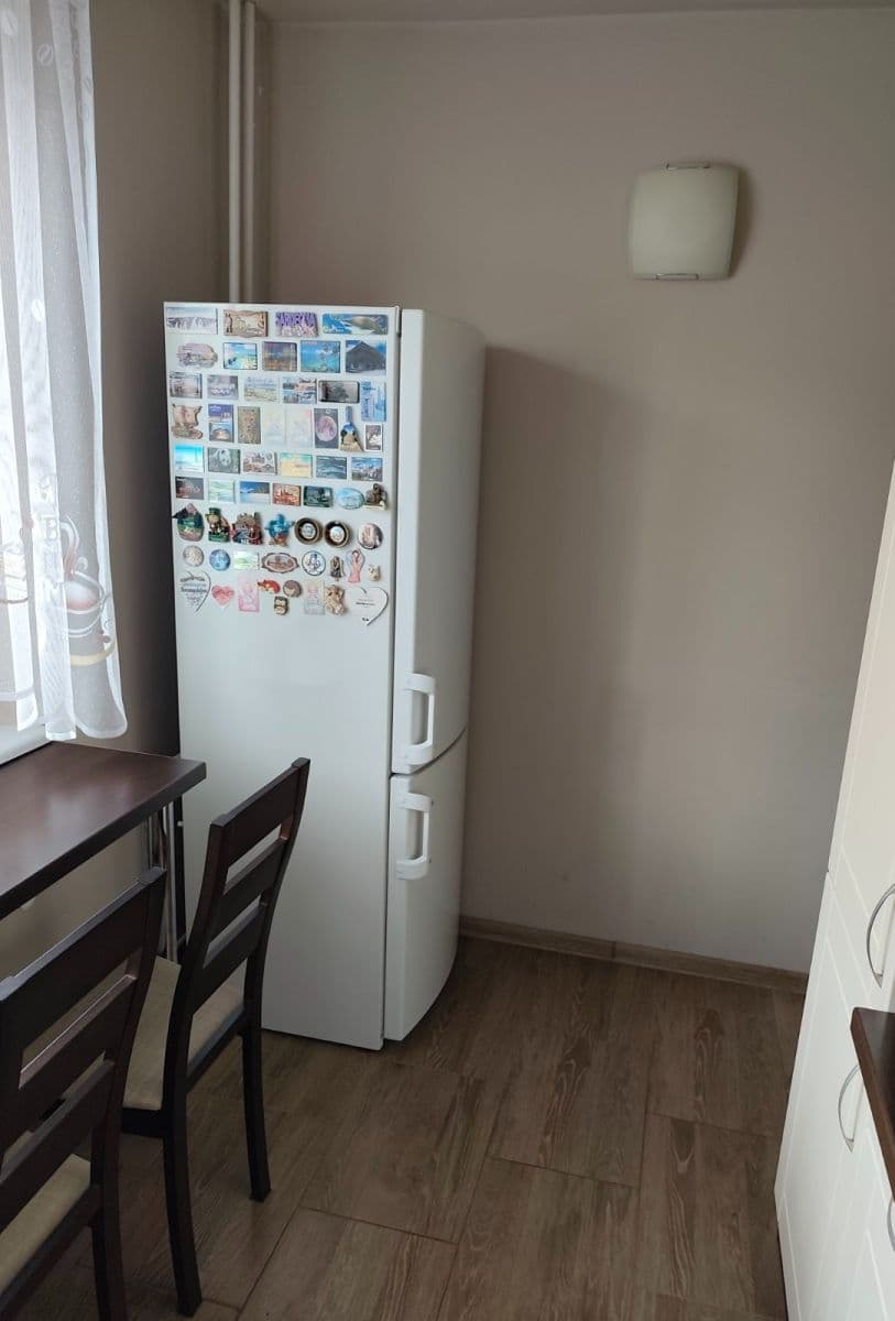 Predaj bytu 2-izbový 56 m², Pionierska, Považská Bystrica, Trenčiansky kraj Predaj bytu 2-izbový 56 m², Pionierska, Považská Bystrica, Trenčiansky kraj