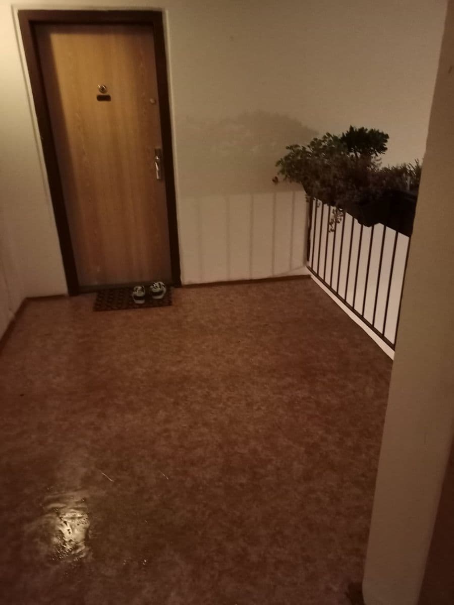 Prenájom bytu 4-izbový 104 m², Anderleho, Praha, Praha Prenájom bytu 4-izbový 104 m², Anderleho, Praha, Praha