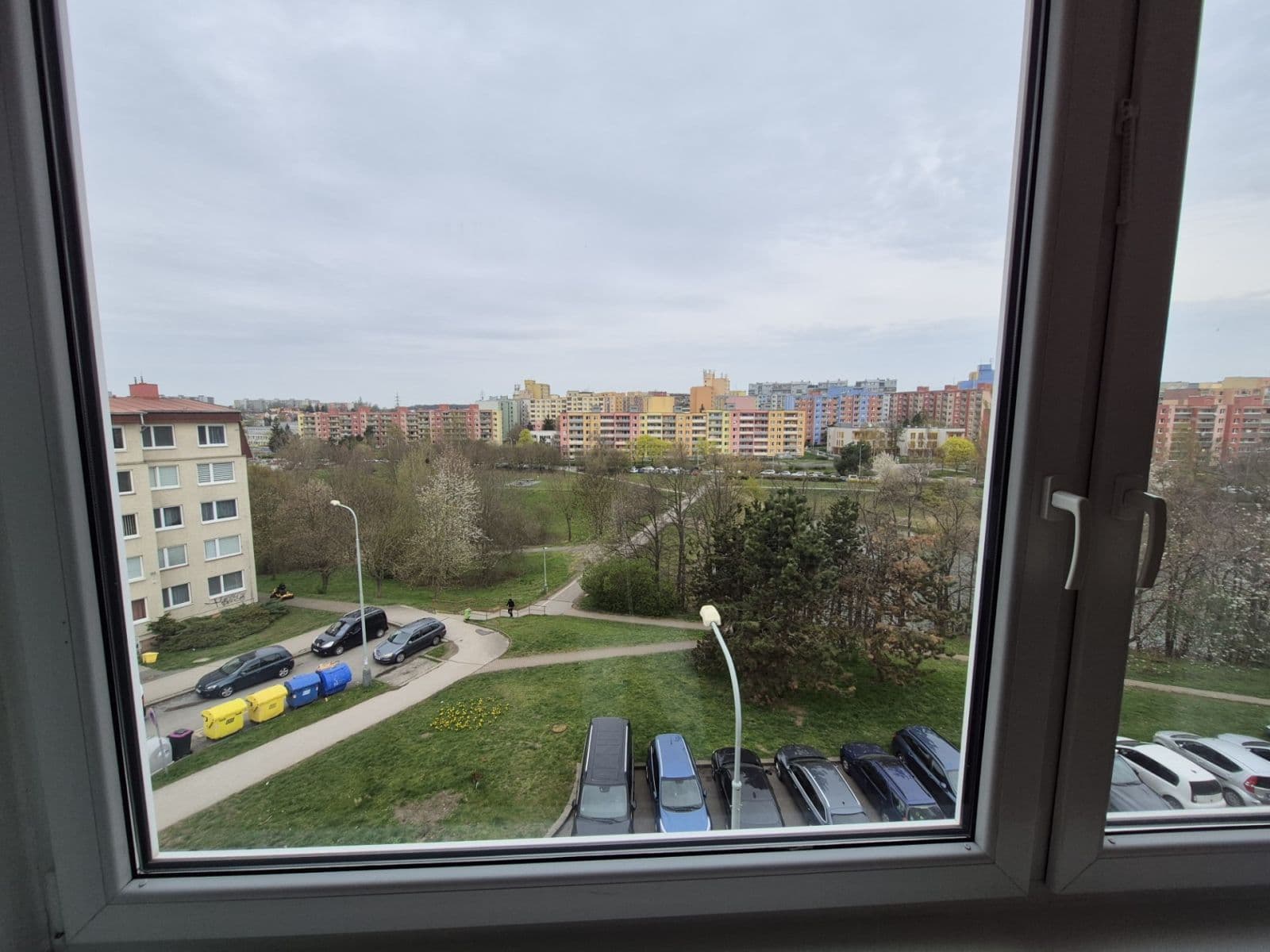 Prenájom bytu 4-izbový 104 m², Anderleho, Praha, Praha Prenájom bytu 4-izbový 104 m², Anderleho, Praha, Praha