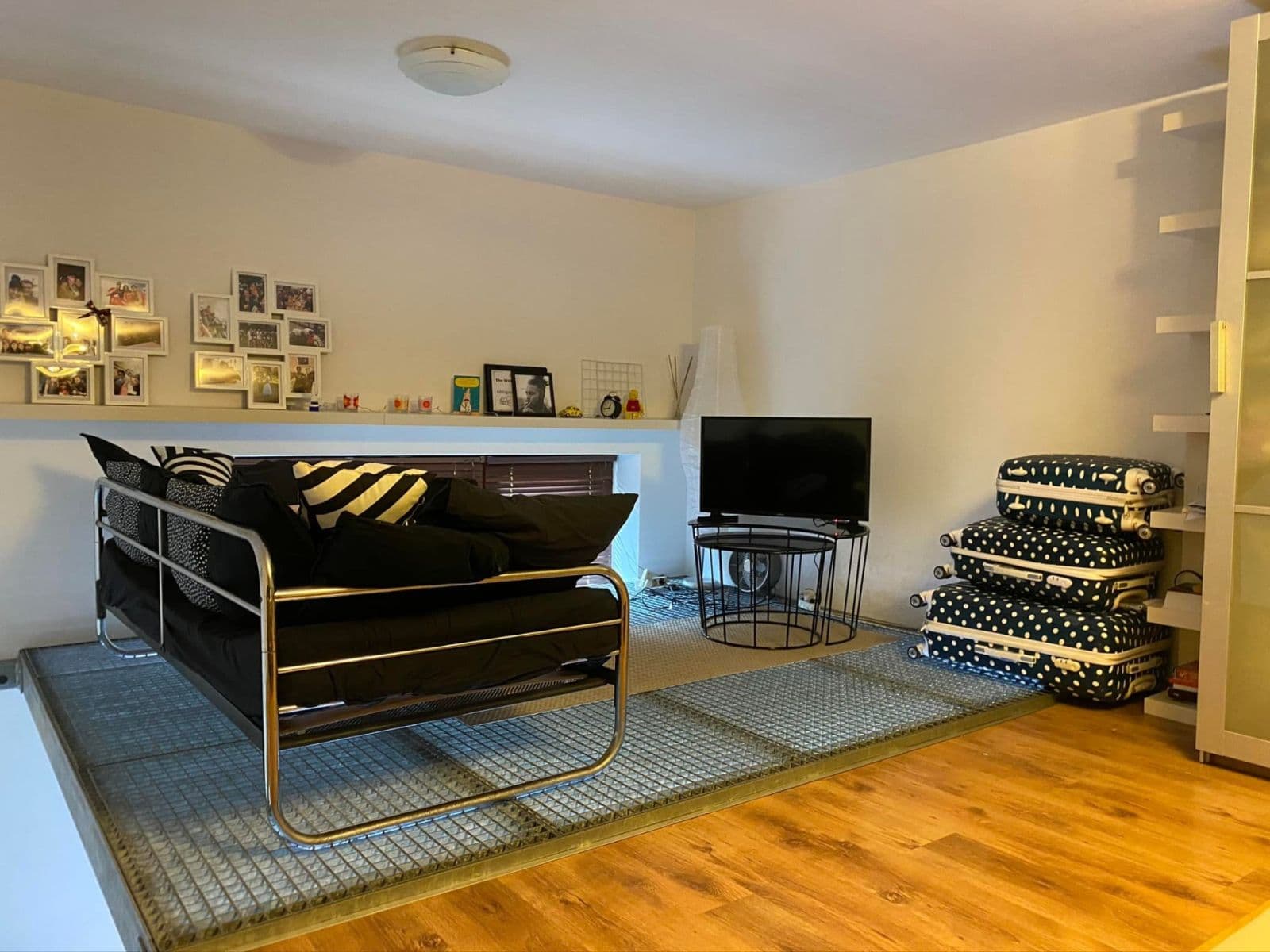 Prenájom bytu 2-izbový 45 m², Novákových, Praha, Praha Prenájom bytu 2-izbový 45 m², Novákových, Praha, Praha