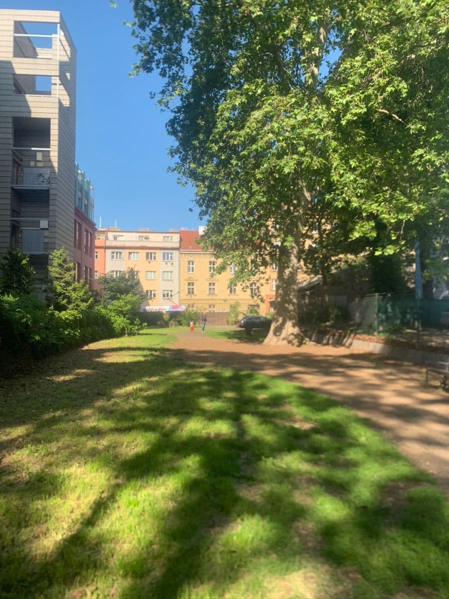 Prenájom bytu 2-izbový 45 m², Novákových, Praha, Praha Prenájom bytu 2-izbový 45 m², Novákových, Praha, Praha