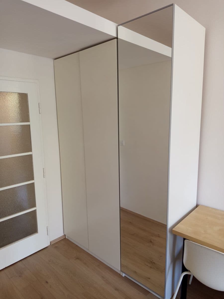 Prenájom bytu 1-izbový 22 m², Záběhlická, Praha, Praha Prenájom bytu 1-izbový 22 m², Záběhlická, Praha, Praha