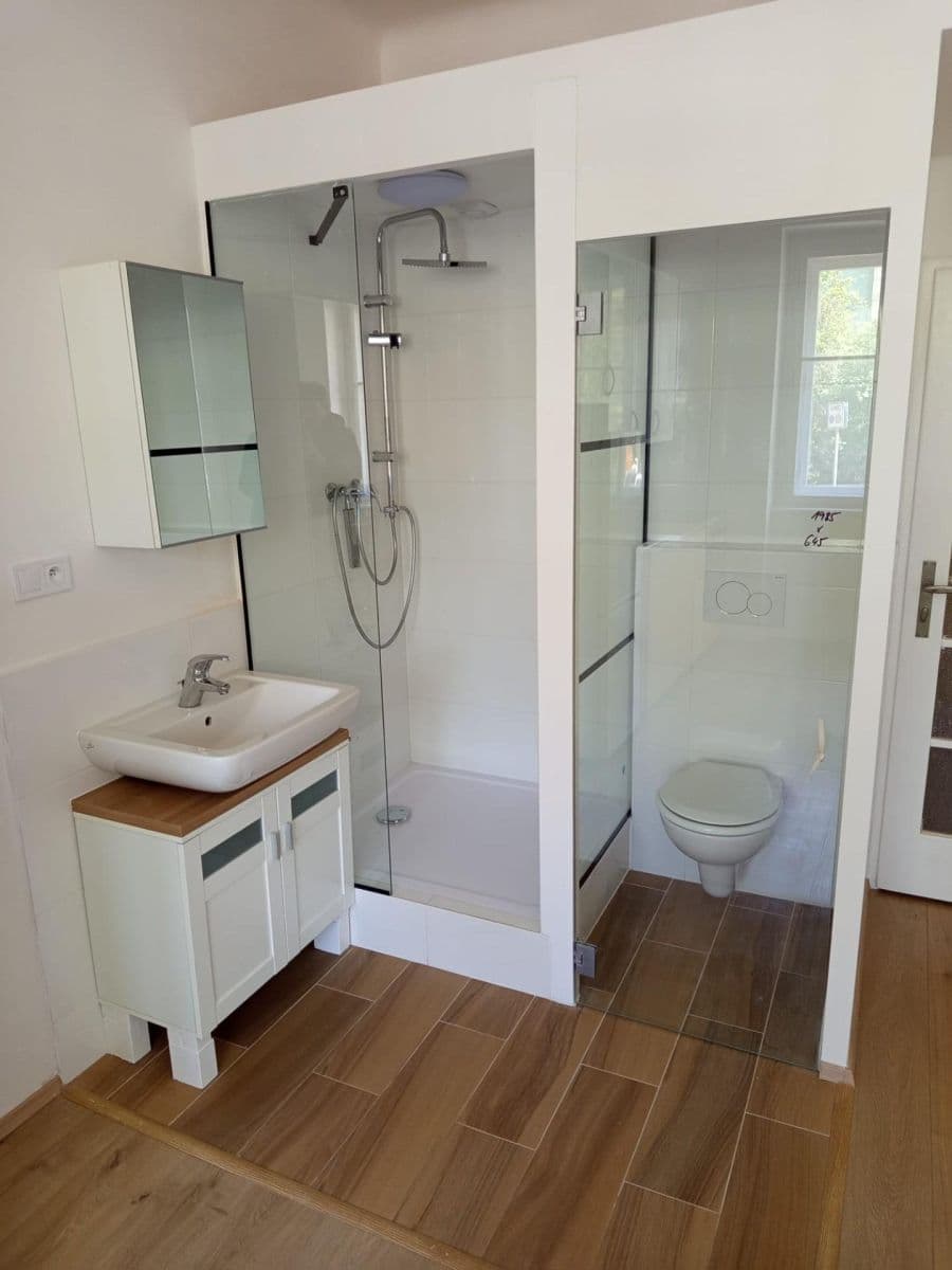 Prenájom bytu 1-izbový 22 m², Záběhlická, Praha, Praha Prenájom bytu 1-izbový 22 m², Záběhlická, Praha, Praha
