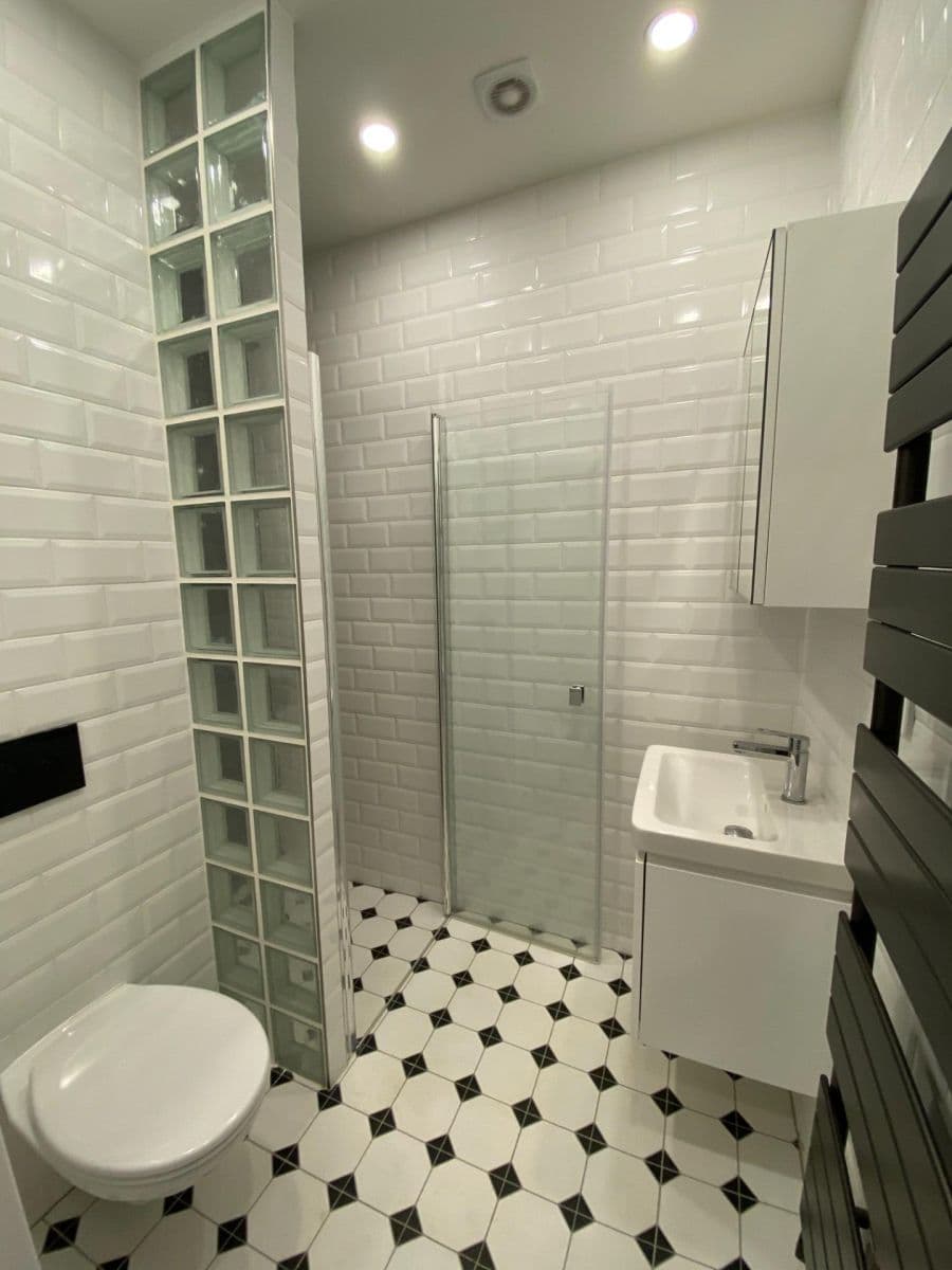 Predaj bytu 2-izbový 40 m², Pod Vilami, Praha, Praha Predaj bytu 2-izbový 40 m², Pod Vilami, Praha, Praha