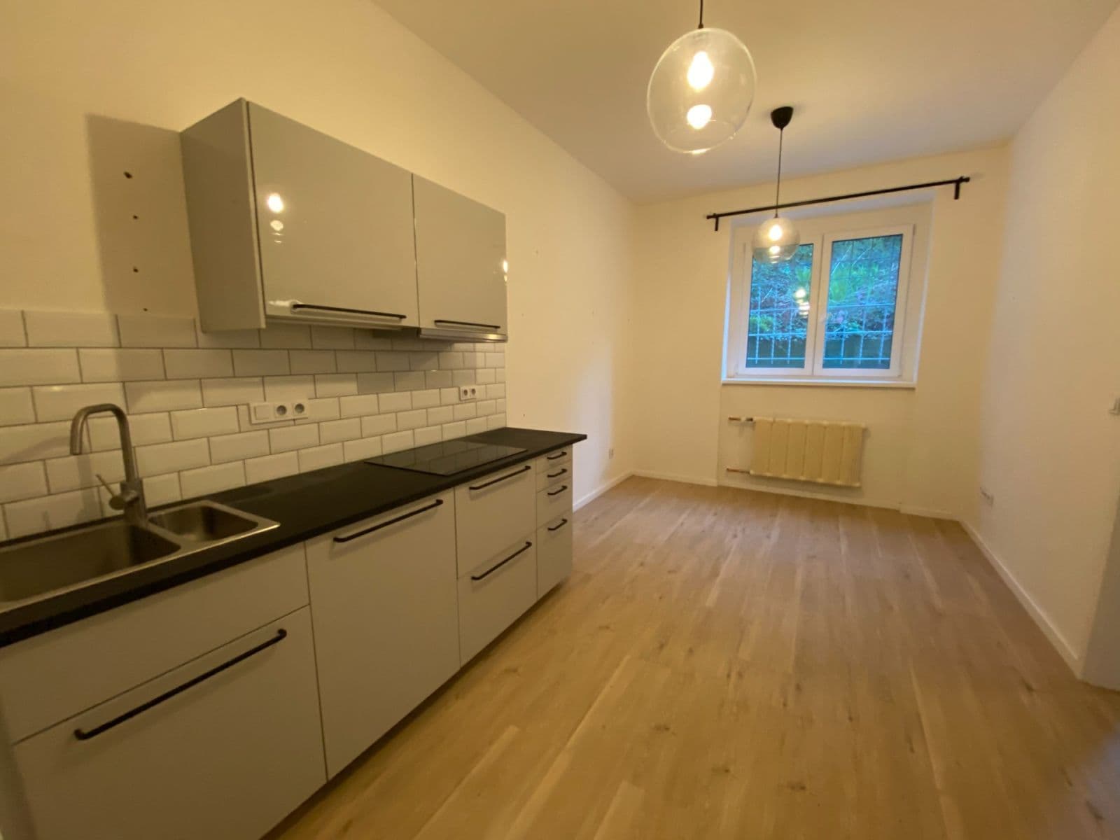 Predaj bytu 2-izbový 40 m², Pod Vilami, Praha, Praha Predaj bytu 2-izbový 40 m², Pod Vilami, Praha, Praha