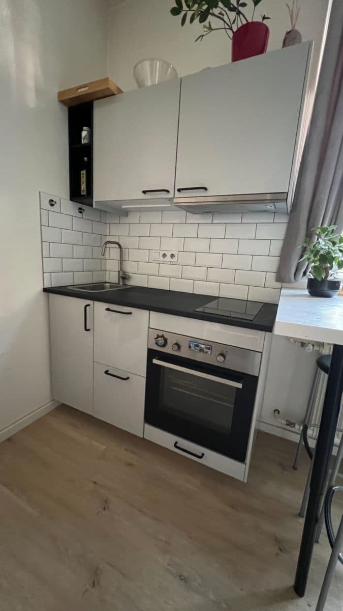 Predaj bytu 1-izbový 21 m², Pod Vilami, Praha, Praha Predaj bytu 1-izbový 21 m², Pod Vilami, Praha, Praha