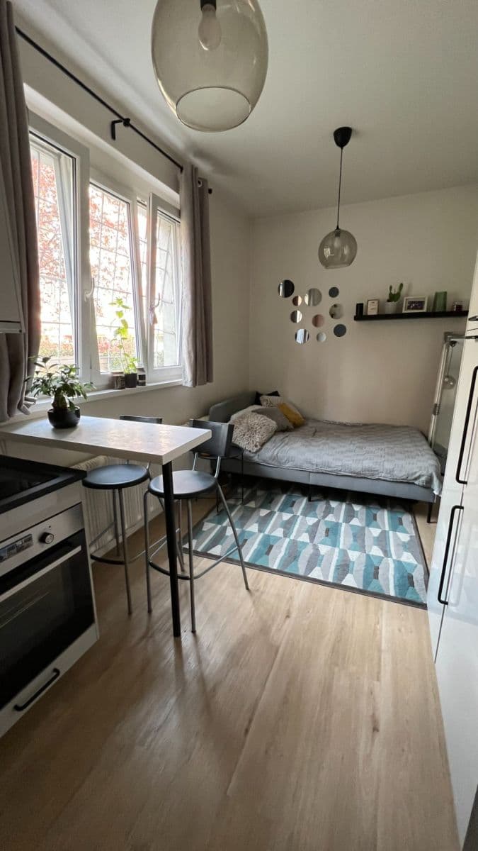 Predaj bytu 1-izbový 21 m², Pod Vilami, Praha, Praha Predaj bytu 1-izbový 21 m², Pod Vilami, Praha, Praha