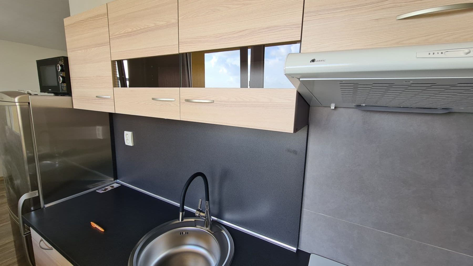 Prenájom bytu 1-izbový 25 m², Italská, Kladno, Středočeský kraj Prenájom bytu 1-izbový 25 m², Italská, Kladno, Středočeský kraj