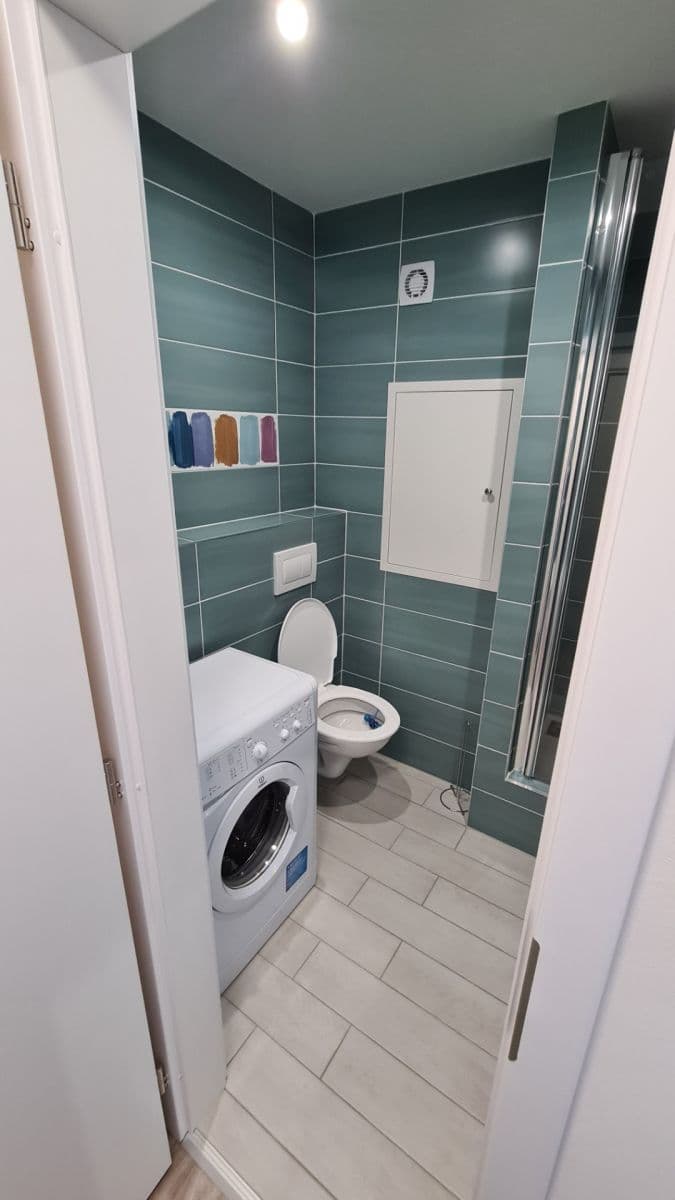 Prenájom bytu 1-izbový 25 m², Italská, Kladno, Středočeský kraj Prenájom bytu 1-izbový 25 m², Italská, Kladno, Středočeský kraj