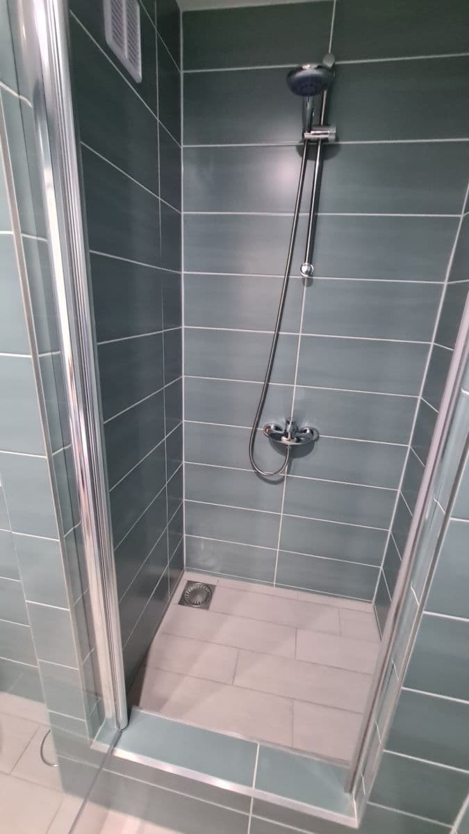 Prenájom bytu 1-izbový 25 m², Italská, Kladno, Středočeský kraj Prenájom bytu 1-izbový 25 m², Italská, Kladno, Středočeský kraj