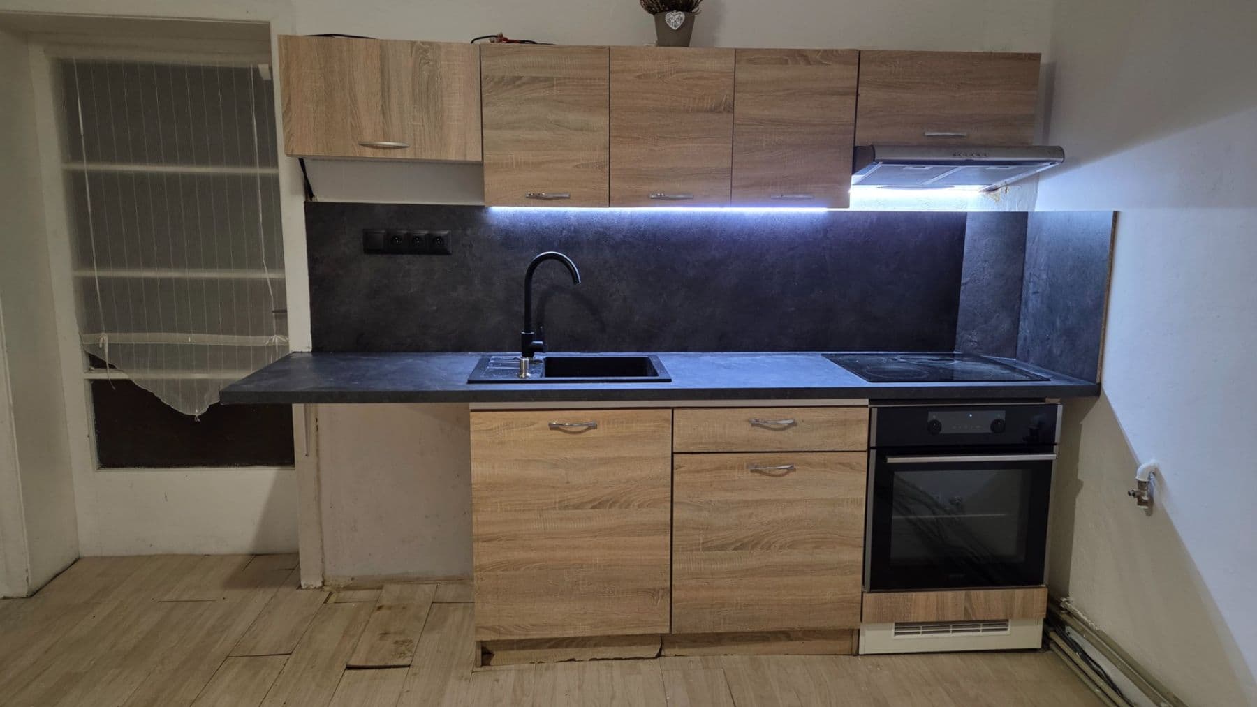 Prenájom bytu 2-izbový 89 m², Votroubkova, Brno, Jihomoravský kraj Prenájom bytu 2-izbový 89 m², Votroubkova, Brno, Jihomoravský kraj