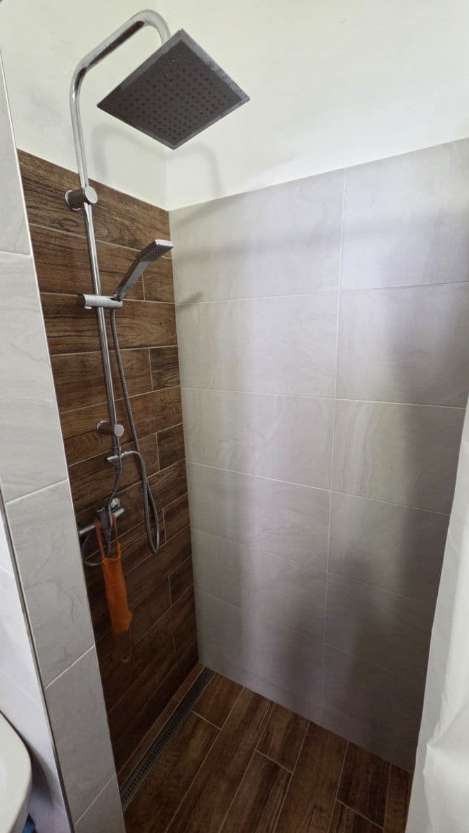 Prenájom bytu 2-izbový 89 m², Votroubkova, Brno, Jihomoravský kraj Prenájom bytu 2-izbový 89 m², Votroubkova, Brno, Jihomoravský kraj