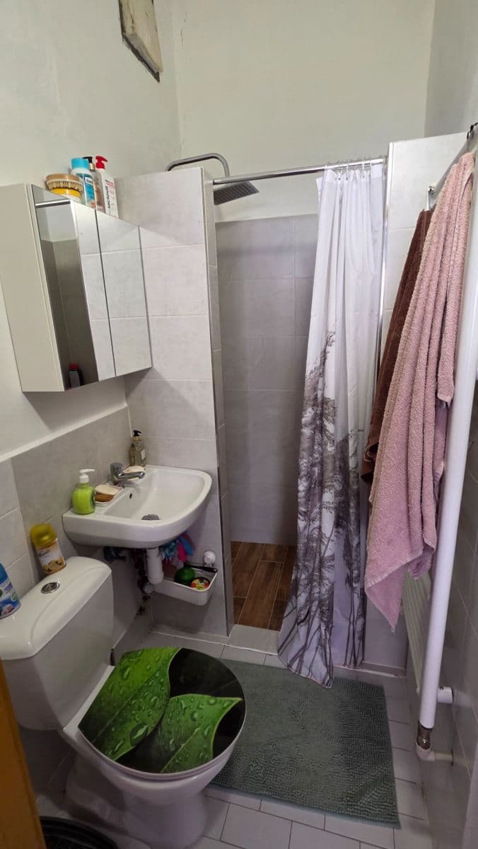 Prenájom bytu 2-izbový 89 m², Votroubkova, Brno, Jihomoravský kraj Prenájom bytu 2-izbový 89 m², Votroubkova, Brno, Jihomoravský kraj