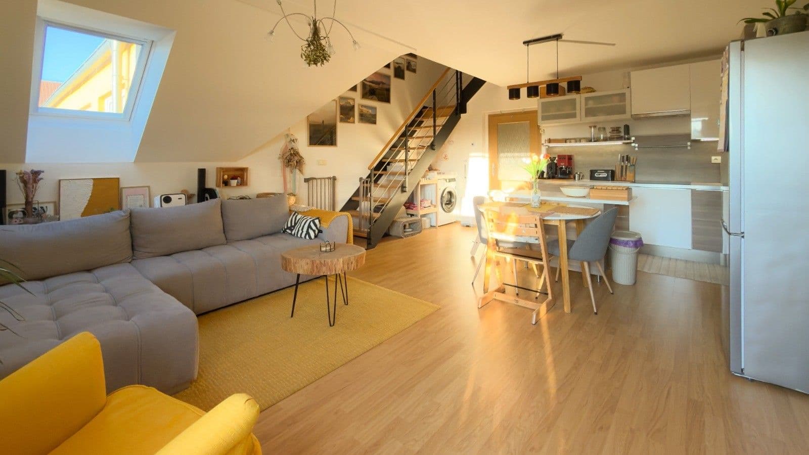 Predaj bytu 3-izbový 90 m², U potoka, Jinočany, Středočeský kraj Predaj bytu 3-izbový 90 m², U potoka, Jinočany, Středočeský kraj