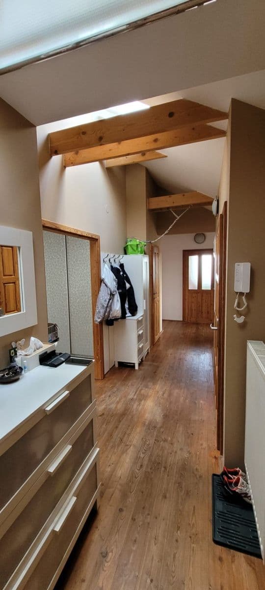 Predaj bytu 4-izbový 110 m², Třebízského, Jihlava, Kraj Vysočina Predaj bytu 4-izbový 110 m², Třebízského, Jihlava, Kraj Vysočina