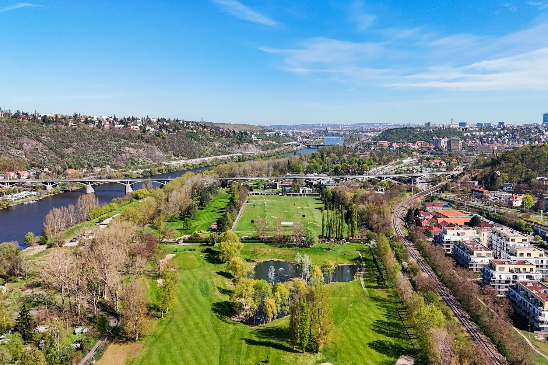 Predaj bytu 3-izbový 94 m², Šífařská, Praha, Praha Predaj bytu 3-izbový 94 m², Šífařská, Praha, Praha