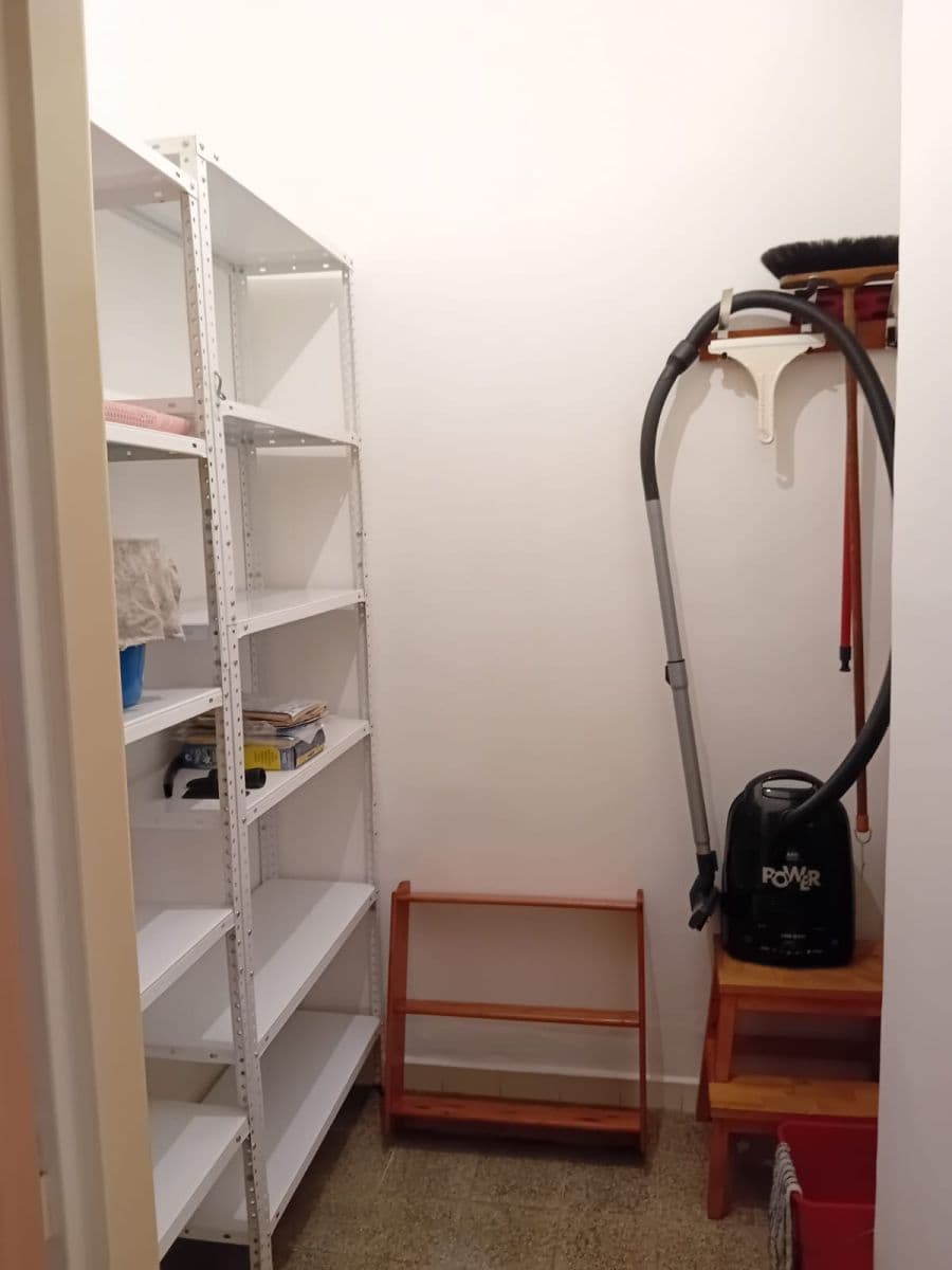 Prenájom bytu 2-izbový 73 m², Na Hlídce, Praha, Praha Prenájom bytu 2-izbový 73 m², Na Hlídce, Praha, Praha