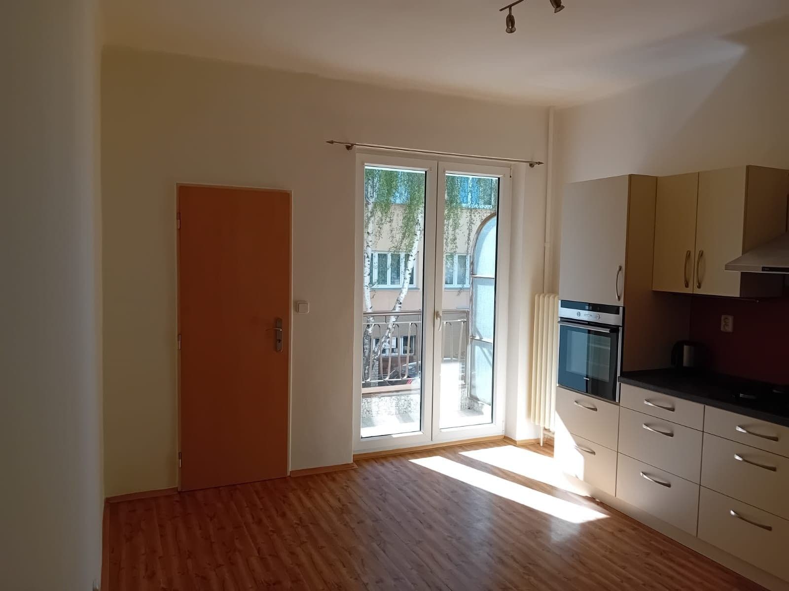 Prenájom bytu 2-izbový 73 m², Na Hlídce, Praha, Praha Prenájom bytu 2-izbový 73 m², Na Hlídce, Praha, Praha