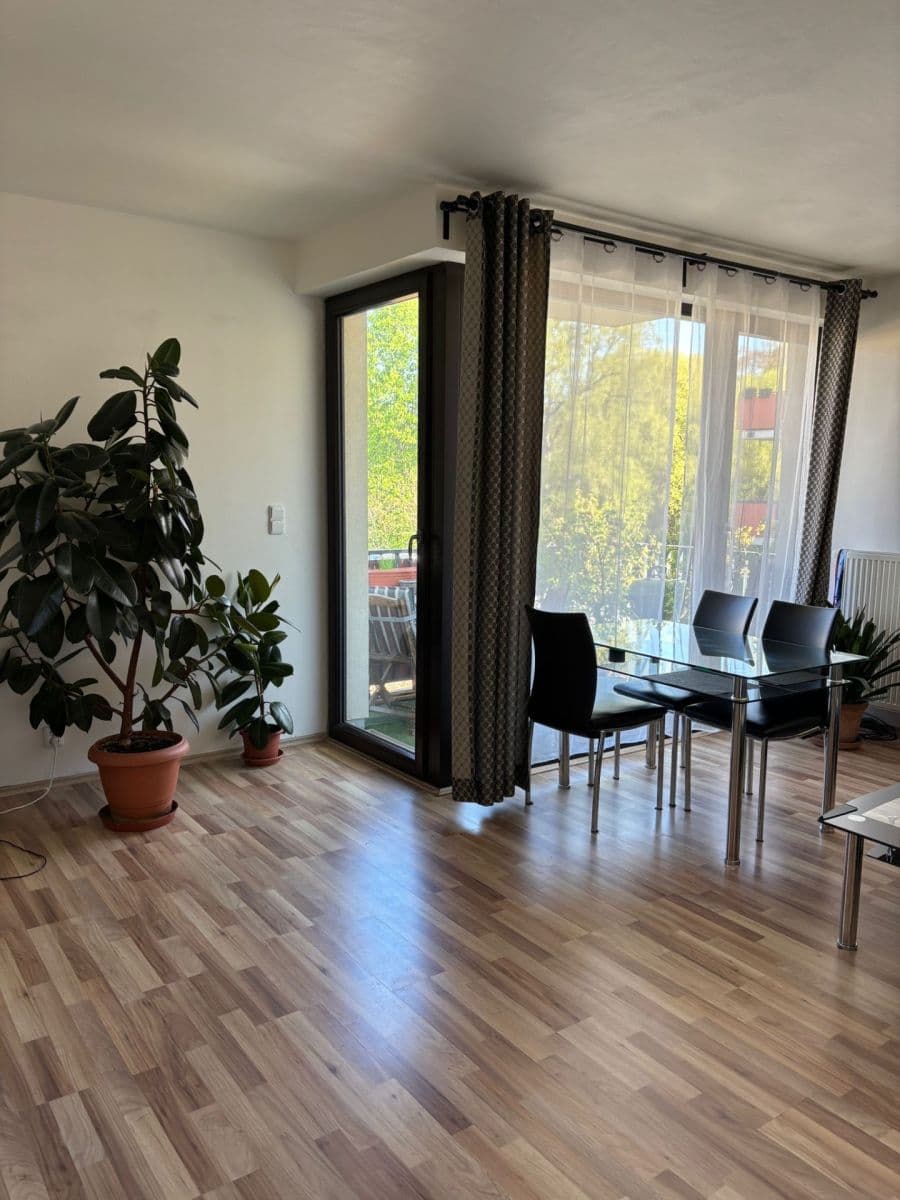 Prenájom bytu 2-izbový 59 m², Hálův statek, Praha, Praha Prenájom bytu 2-izbový 59 m², Hálův statek, Praha, Praha