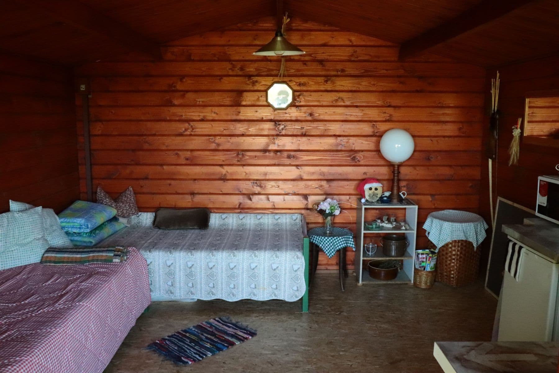 Predaj rekreačného objektu 15 m², pozemek 164 m², Roudné, Jihočeský kraj Predaj rekreačného objektu 15 m², pozemek 164 m², Roudné, Jihočeský kraj