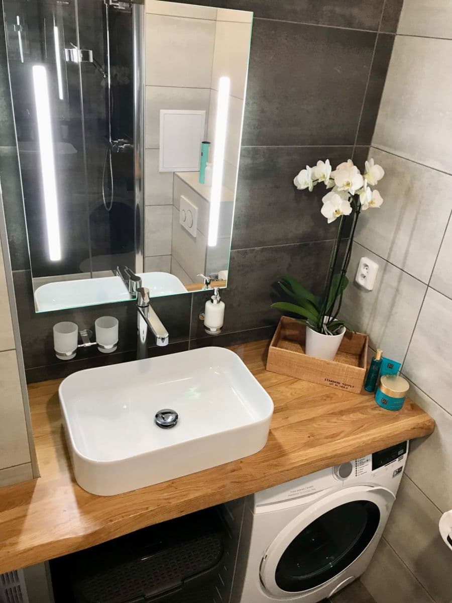 Prenájom bytu 2-izbový 56 m², Bubeníčkova, Praha, Praha Prenájom bytu 2-izbový 56 m², Bubeníčkova, Praha, Praha