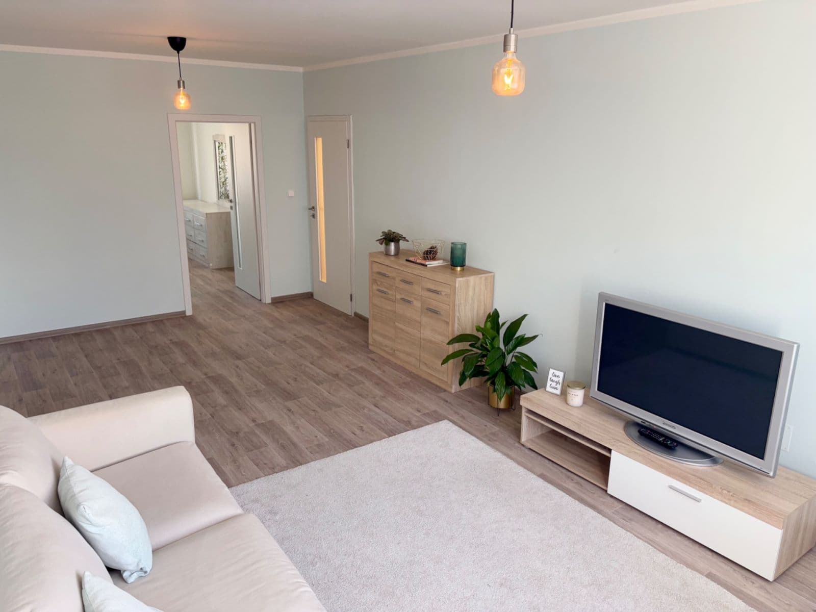 Prenájom bytu 2-izbový 56 m², Bubeníčkova, Praha, Praha Prenájom bytu 2-izbový 56 m², Bubeníčkova, Praha, Praha