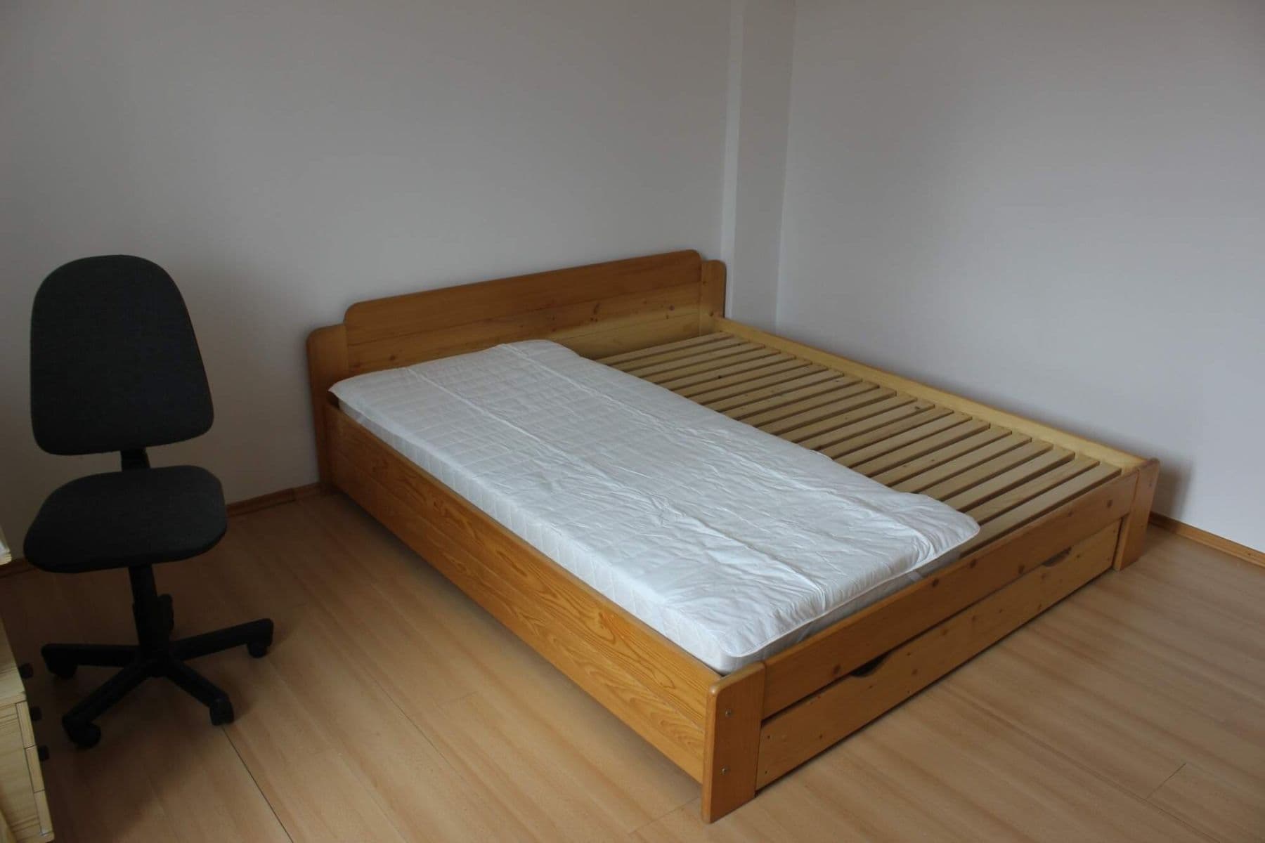 Prenájom bytu 14 m², Štefánikova, Zlín, Zlínský kraj Prenájom bytu 14 m², Štefánikova, Zlín, Zlínský kraj