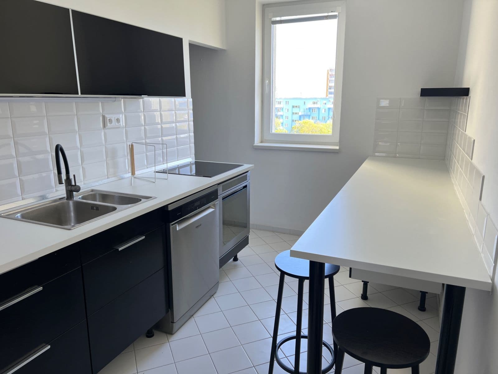 Prenájom bytu 3-izbový 65 m², Ružová dolina, Ružinov, Bratislavský kraj Prenájom bytu 3-izbový 65 m², Ružová dolina, Ružinov, Bratislavský kraj