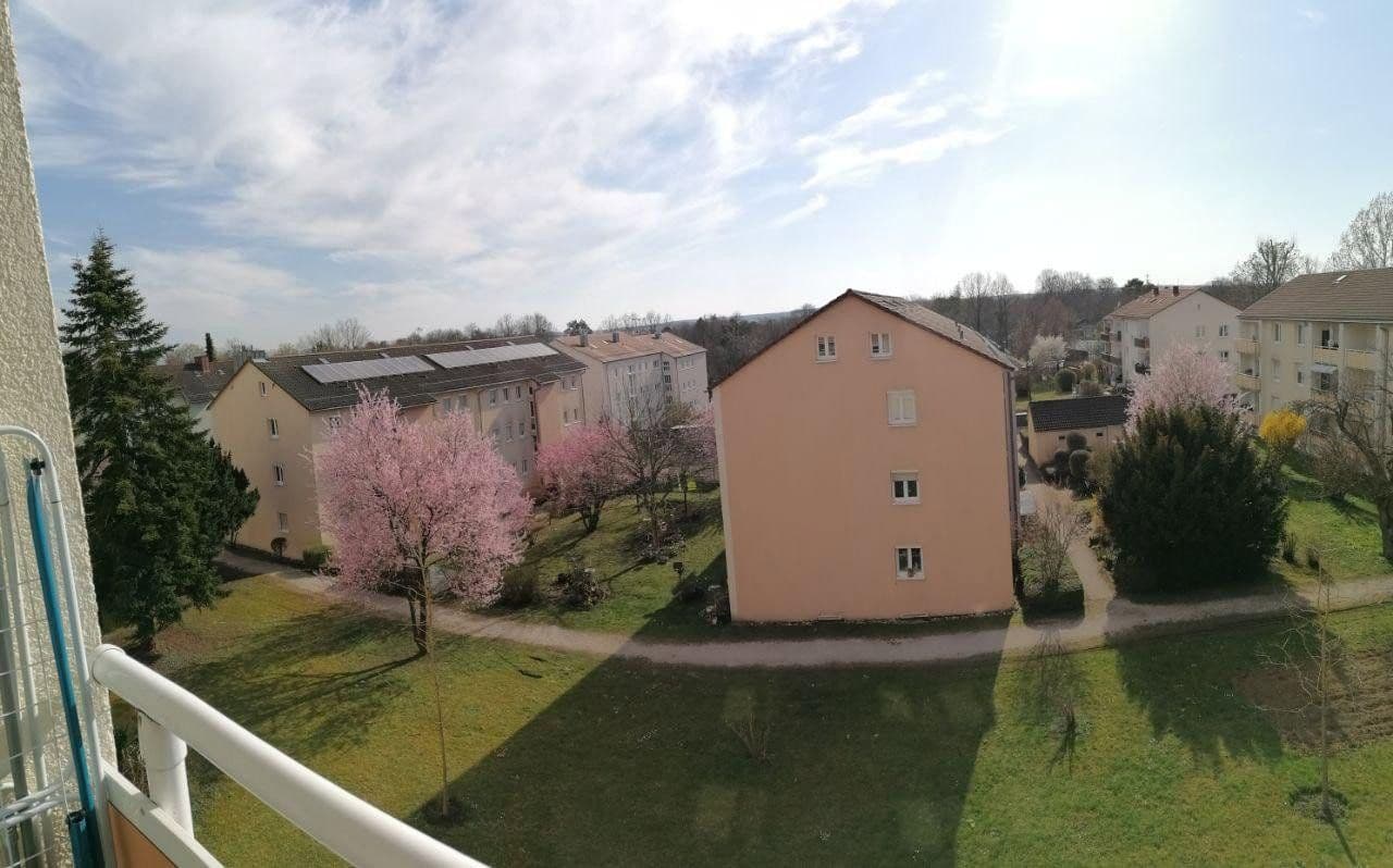 Predaj bytu 3-izbový 74 m², Stuttgart, Bádensko-Wurttembersko Predaj bytu 3-izbový 74 m², Stuttgart, Bádensko-Wurttembersko