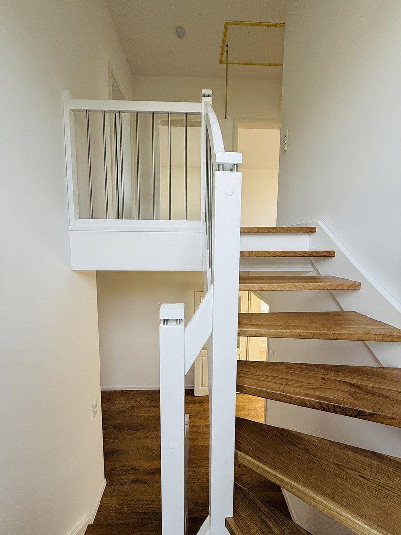 Prenájom domu 154 m², pozemek 430 m², Berlin, Berlín Prenájom domu 154 m², pozemek 430 m², Berlin, Berlín