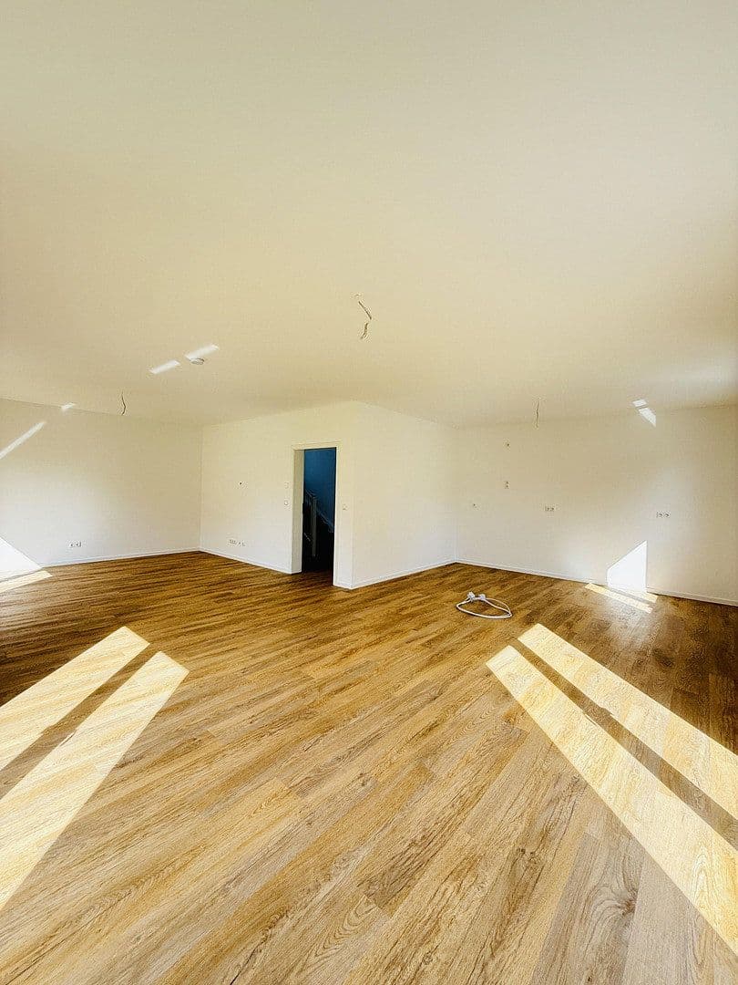 Prenájom domu 154 m², pozemek 430 m², Berlin, Berlín Prenájom domu 154 m², pozemek 430 m², Berlin, Berlín