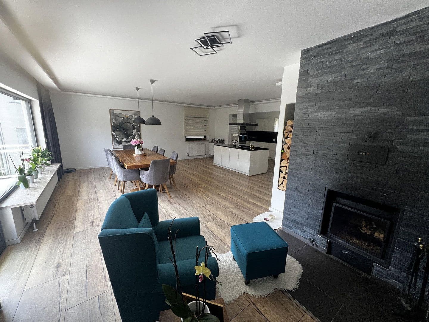 Predaj domu 275 m², pozemek 820 m², Idstein, Hesensko Predaj domu 275 m², pozemek 820 m², Idstein, Hesensko