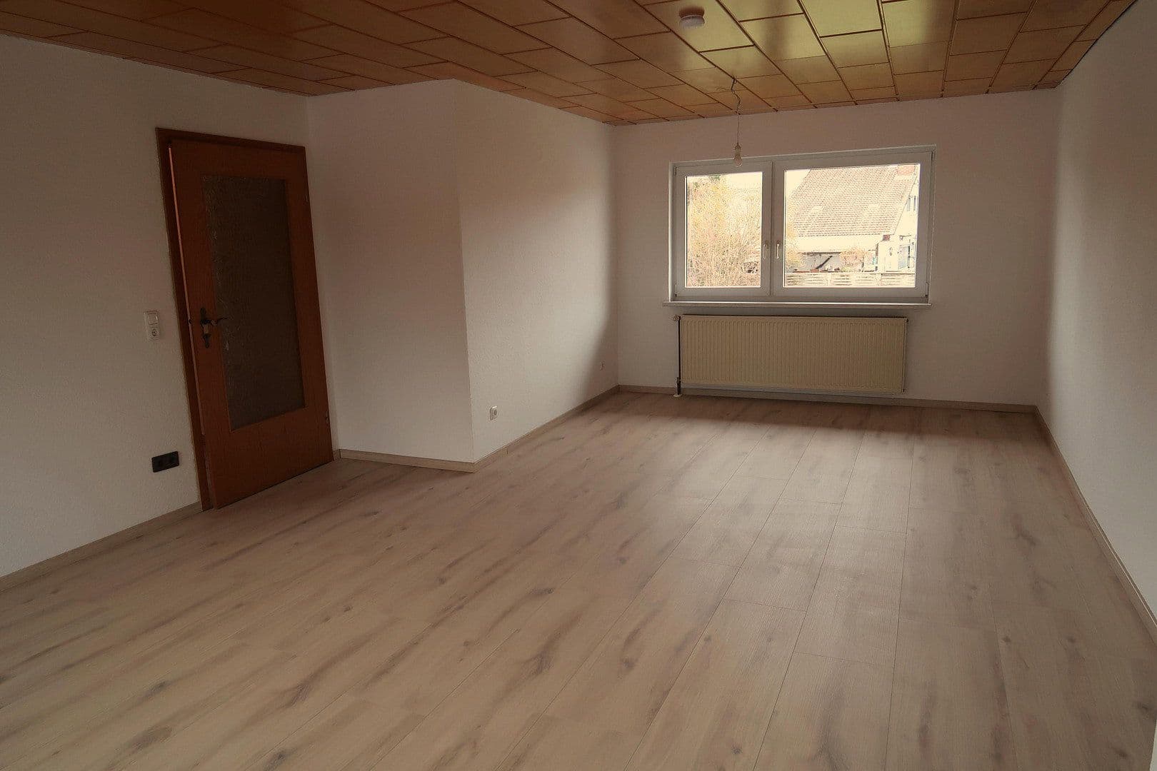 Prenájom bytu 2-izbový 78 m², Kissenbrück, Dolné Sasko Prenájom bytu 2-izbový 78 m², Kissenbrück, Dolné Sasko