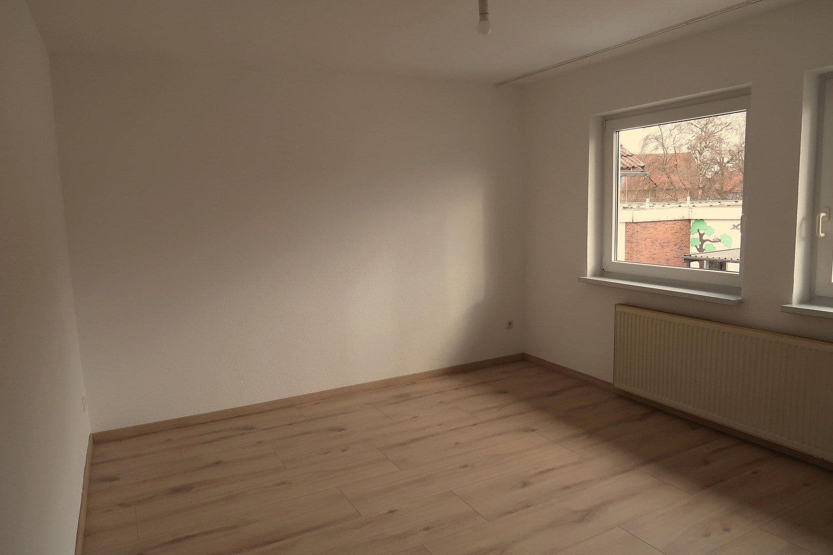 Prenájom bytu 2-izbový 78 m², Kissenbrück, Dolné Sasko Prenájom bytu 2-izbový 78 m², Kissenbrück, Dolné Sasko