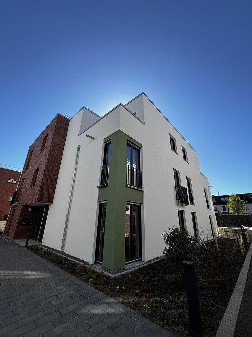 Prenájom bytu 4-izbový 116 m², Alte Str. 16, Frechen, Severné Porýnie - Westfálsko Prenájom bytu 4-izbový 116 m², Alte Str. 16, Frechen, Severné Porýnie - Westfálsko