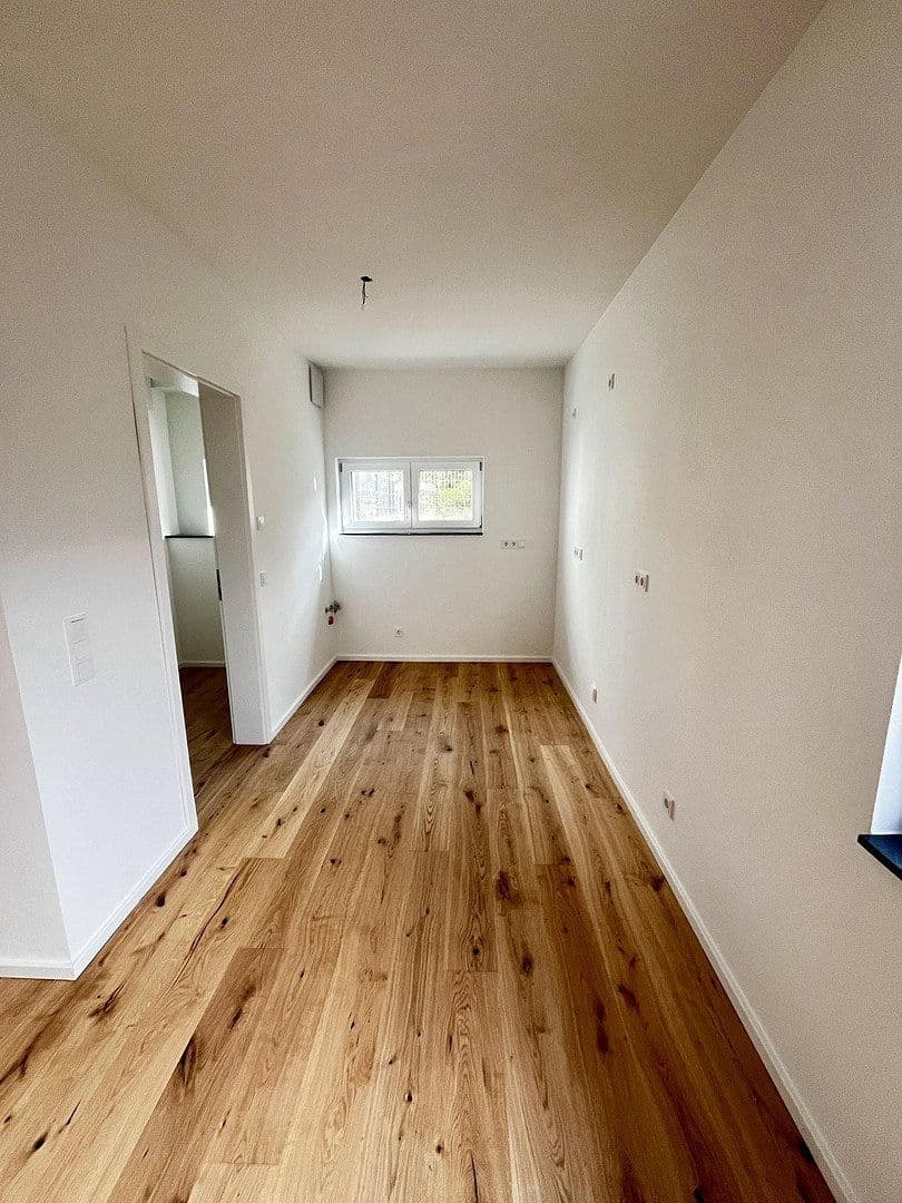 Prenájom bytu 4-izbový 116 m², Alte Str. 16, Frechen, Severné Porýnie - Westfálsko Prenájom bytu 4-izbový 116 m², Alte Str. 16, Frechen, Severné Porýnie - Westfálsko