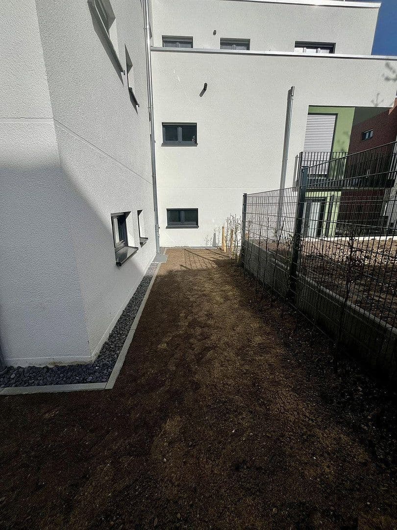 Prenájom bytu 4-izbový 116 m², Alte Str. 16, Frechen, Severné Porýnie - Westfálsko Prenájom bytu 4-izbový 116 m², Alte Str. 16, Frechen, Severné Porýnie - Westfálsko