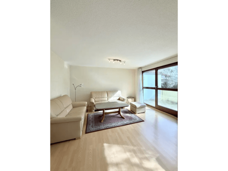 Prenájom bytu 2-izbový 66 m², Calmbacher Straße 2, Böblingen, Bádensko-Wurttembersko Prenájom bytu 2-izbový 66 m², Calmbacher Straße 2, Böblingen, Bádensko-Wurttembersko