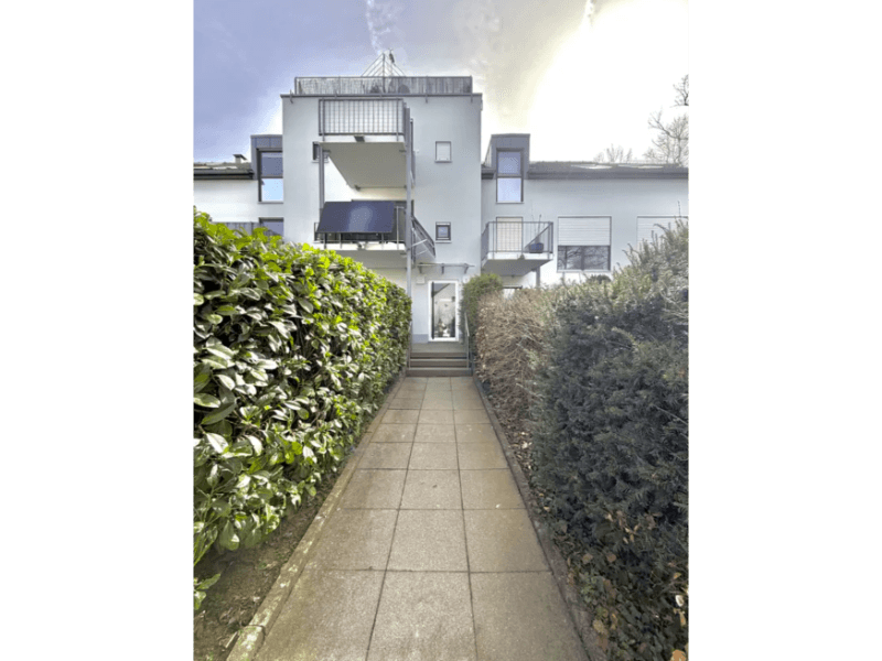 Prenájom bytu 2-izbový 66 m², Calmbacher Straße 2, Böblingen, Bádensko-Wurttembersko Prenájom bytu 2-izbový 66 m², Calmbacher Straße 2, Böblingen, Bádensko-Wurttembersko